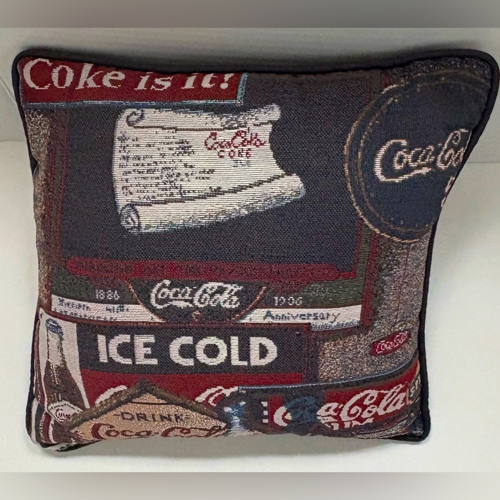 Coca-Cola 1886-1906 Vintage Anniversary Decorative
Throw Pillow w/solid back